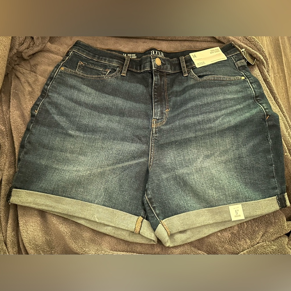 a.n.a Indigo Jean Shorts